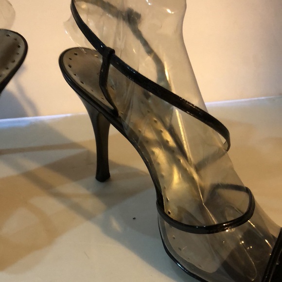 BCBG black heels shoes - Picture 6 of 10